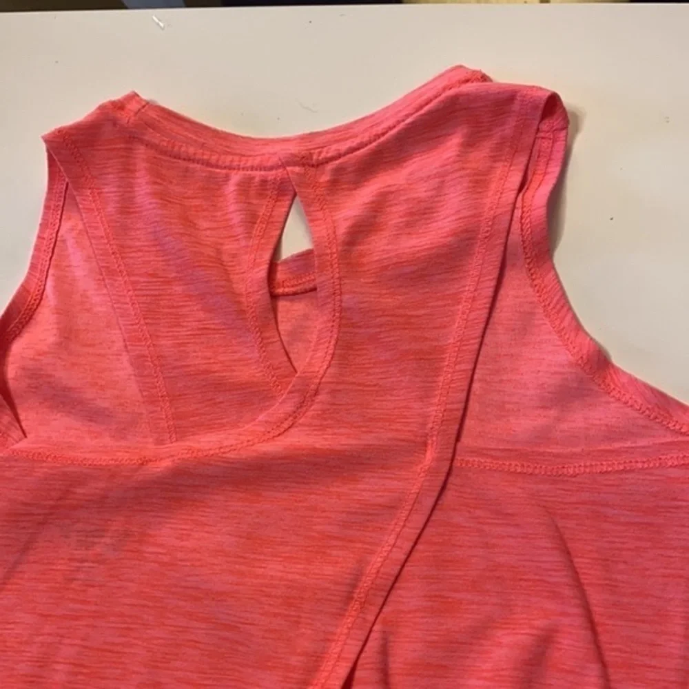 Girl’s Pink Old Navy Athletic Shirt Size 8